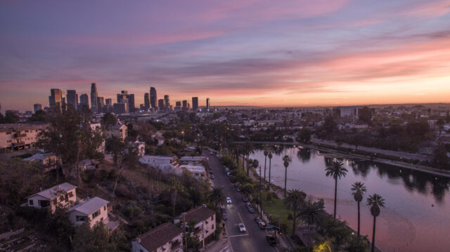 LA