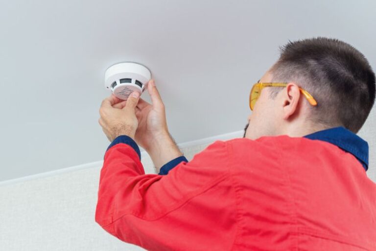 Smoke Detector And Carbon Monoxide Detector Requirements In California www.californiabeat.org