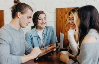 Online Tools for California Students and Freelancers